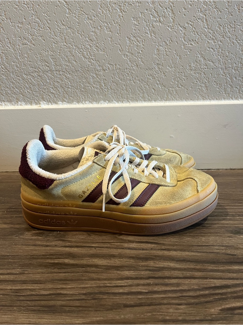 adidas womens Beige Suede Sneakers with Maroon Stripes